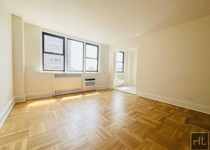 East 79th Street - Photo 1