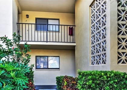 2415 Bayshore Gardens Parkway - Photo 1