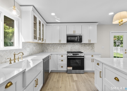 120 Ivy Hill Road - Photo 1