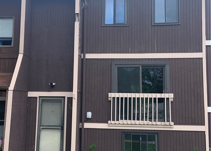 203 Parkwood Dr - Photo 1