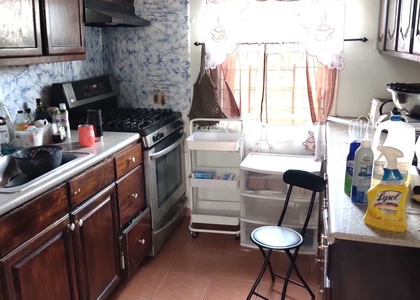 98-02 103 Avenue - Photo 1