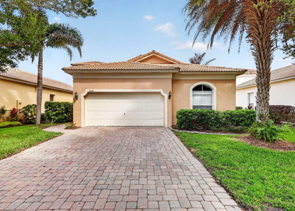 5614 Sunberry Circle - Photo 1