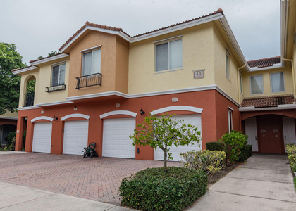 44 Se Sedona Circle - Photo 1