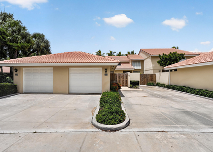 222 Old Meadow Way - Photo 1