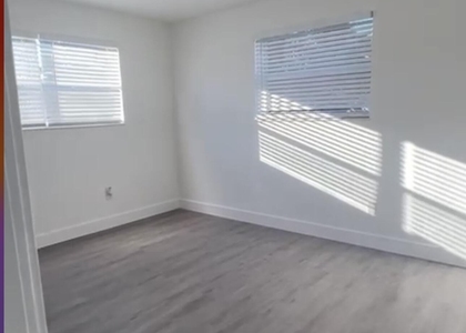 517 Nw 16th Avenue - Photo 1