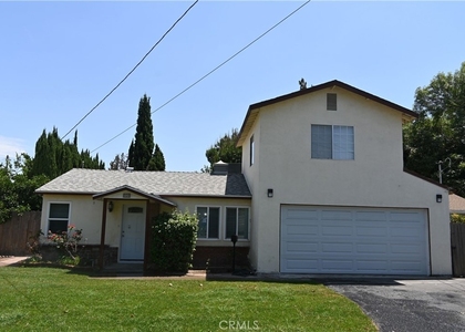 5540 Pal Mal - Photo 1