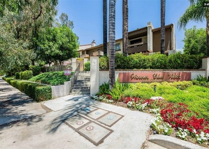 5800 Owensmouth - Photo 1