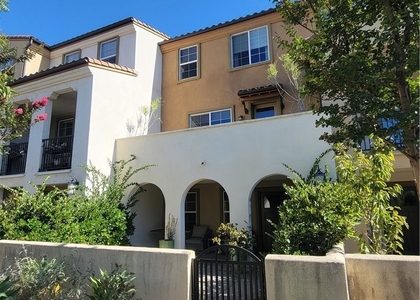 808 Santa Fe Avenue - Photo 1