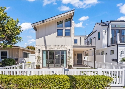 429 Goldenrod - Photo 1