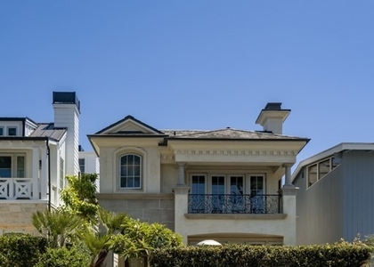 512 Avocado Avenue - Photo 1