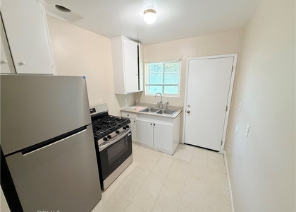 936 W Foothill Boulevard - Photo 1