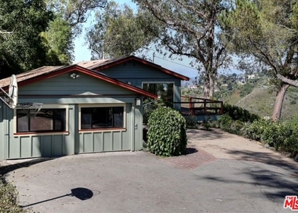 112 Crestview Lane - Photo 1
