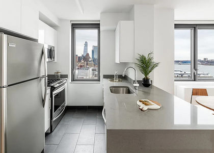 11th Ave West 57th Street - Photo 1
