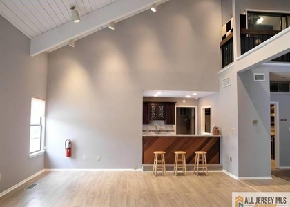 510 Sunshine Court - Photo 1