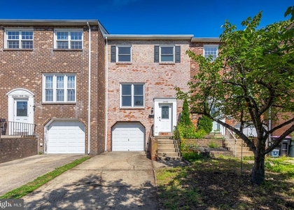 1445 Boxwood Drive - Photo 1