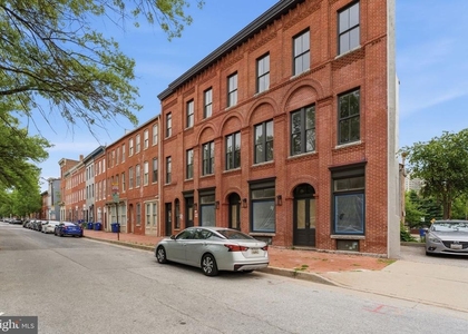 337 S Fremont Avenue - Photo 1