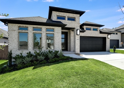 612 Jefferson Dr - Photo 1