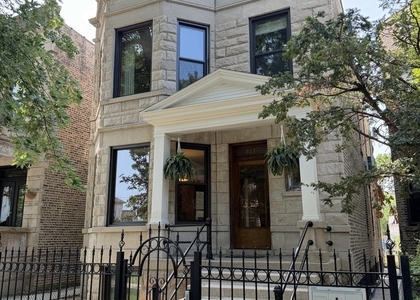 2036 N Sawyer Avenue - Photo 1