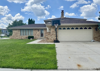 15720 S 88th Avenue - Photo 1