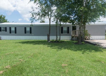 2592 County Road 152 - Photo 1