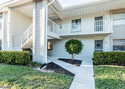 1392 Churchill Circle - Photo 1