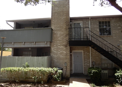9797 Leawood Boulevard - Photo 1