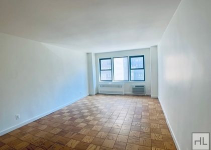 East 36 Street - Photo 1
