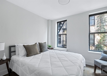 West 49 Street - Photo 1