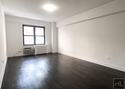 East 57 Street - Photo 1