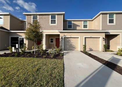 2211 Portrait Street - Photo 1
