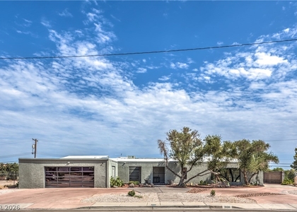 1926 Papago Lane - Photo 1
