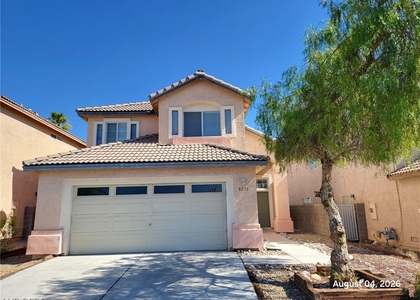 8236 W Rochelle Avenue - Photo 1