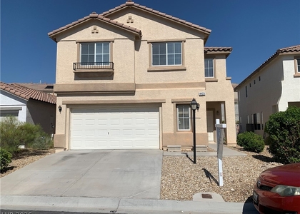 4423 Peaceful Harbor Street - Photo 1