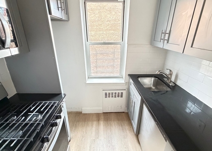 83-33 118th Street - Photo 1
