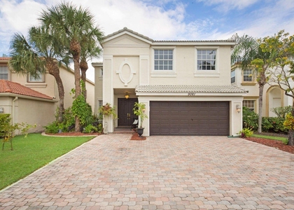 9061 Dupont Place - Photo 1