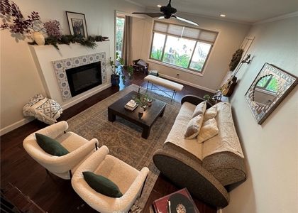 1673 E Avenida De Las Flores - Photo 1