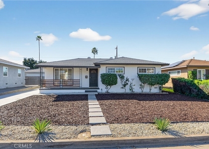 16682 E Greenhaven - Photo 1