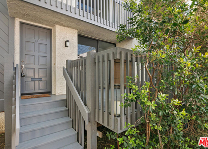 29239 Heathercliff Road - Photo 1