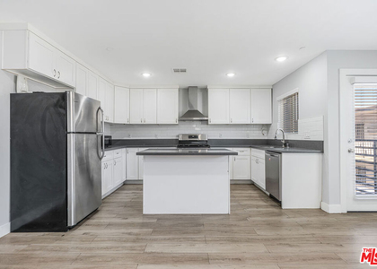 12000 Runnymede Street - Photo 1