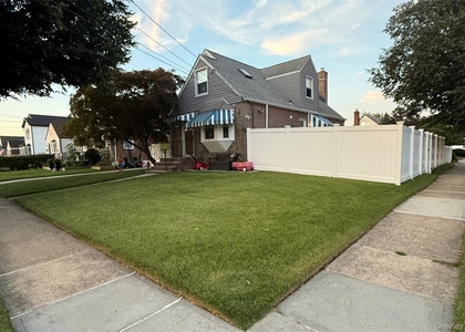 71 Ribbon Street - Photo 1