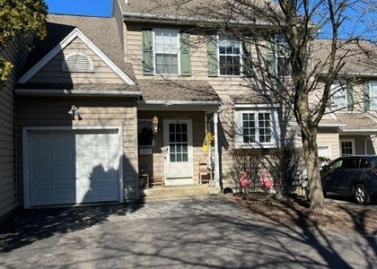 345 Oxer Ct - Photo 1