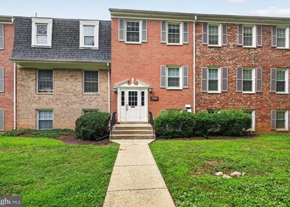 786 Quince Orchard Boulevard - Photo 1