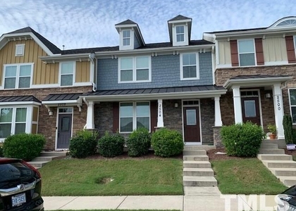 2504 Historic Circle - Photo 1
