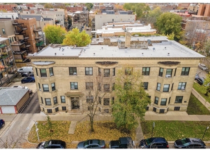 917 W Waveland Avenue - Photo 1