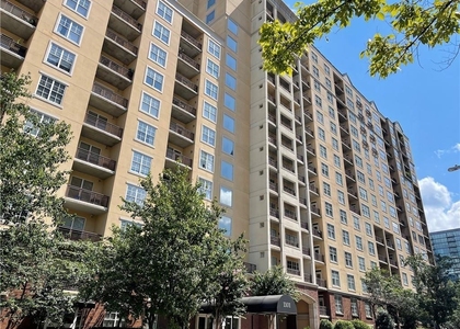1101 Juniper Street Ne - Photo 1
