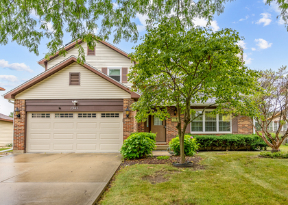 1347 Rose Boulevard - Photo 1