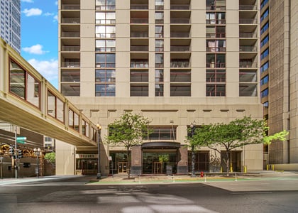 200 N Dearborn Street - Photo 1