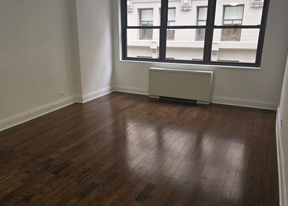 5 Avenue - Photo 1