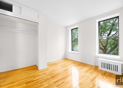 West 49 Street - Photo 1