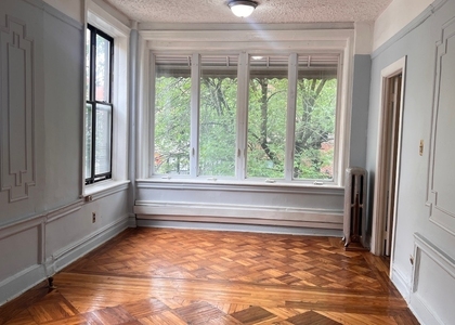 593 Miller Avenue - Photo 1